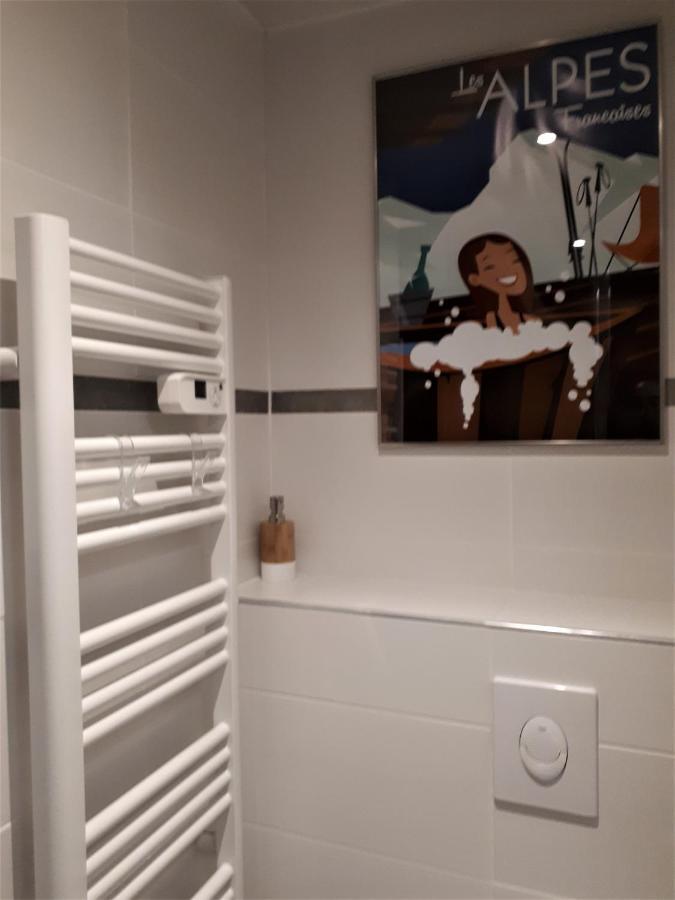 Pensee Des Alpes 2 Etoiles Ski And Spa Brides-les-Bains Bagian luar foto